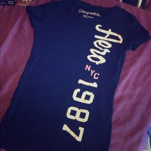 🌀🌀SOLD🌀🌀 Gently used Aeropostale graphic tee