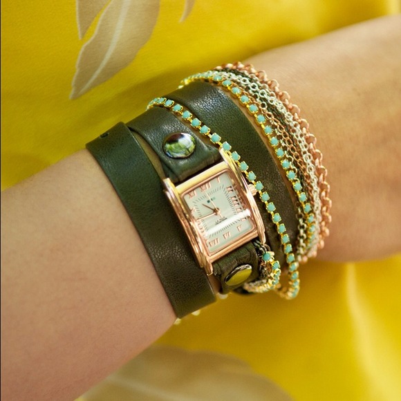 La Mer Turquoise Crystal Wrap Watch - Picture 2 of 4