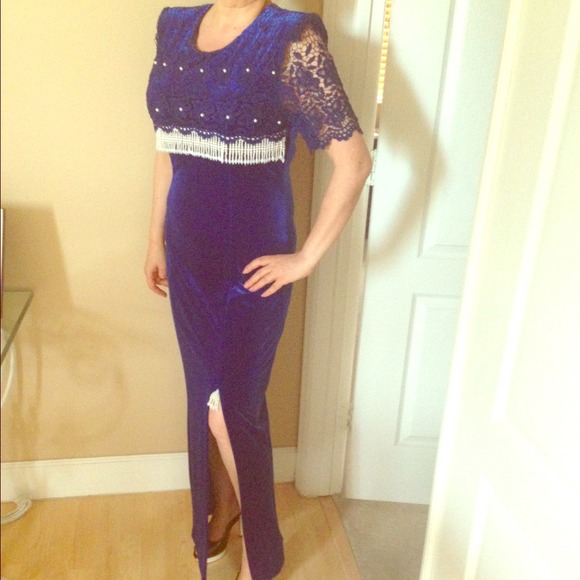 Very classy royal blue evening gown!!