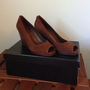 Banana Republic Shelby Wedge Pump