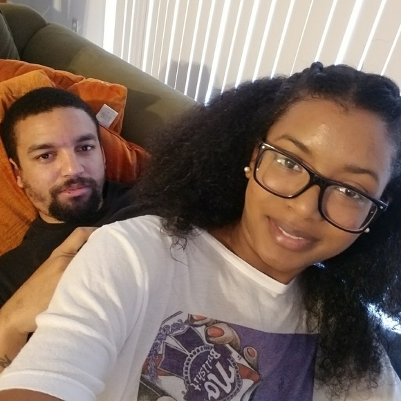 Meet your buyer/seller - Picture 5 of 5