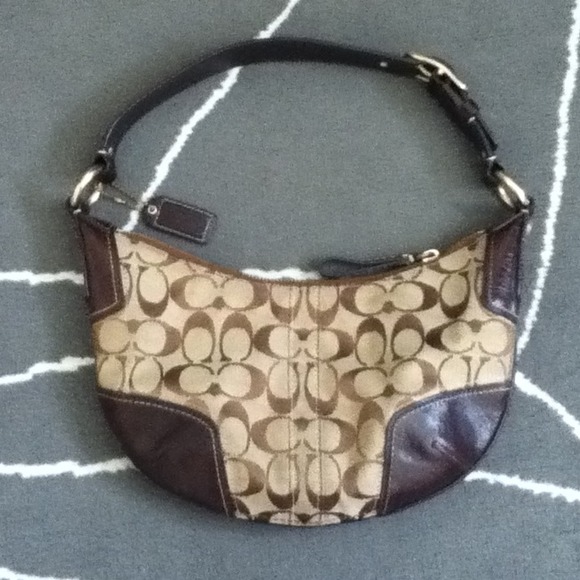 Authentic Coach Signature Hobo Handbag (Reserved)