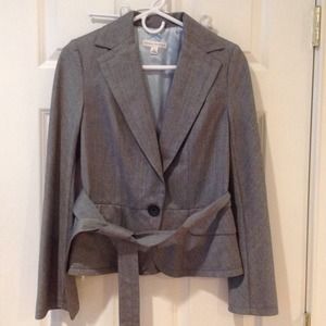 Gray blazer perfect for interviews!