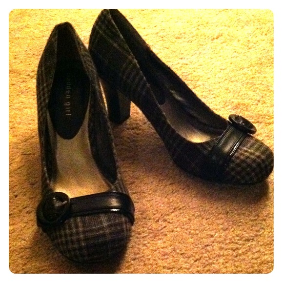 Madden Girl Shoes - !*REDUCED*! Madden Girl plaid heels