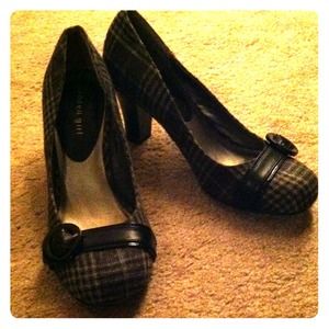 !*REDUCED*! Madden Girl plaid heels
