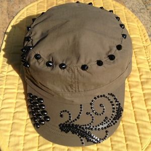 MODERN MILITARY STYLE LADIES CAP🌹