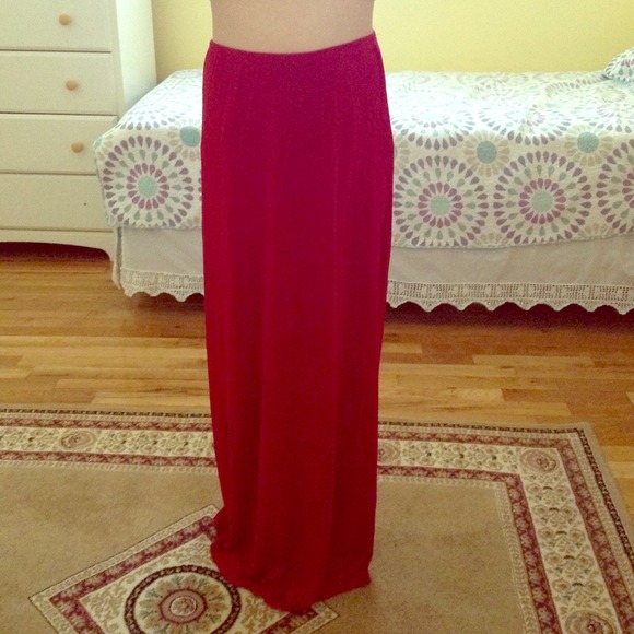Maxi skirt