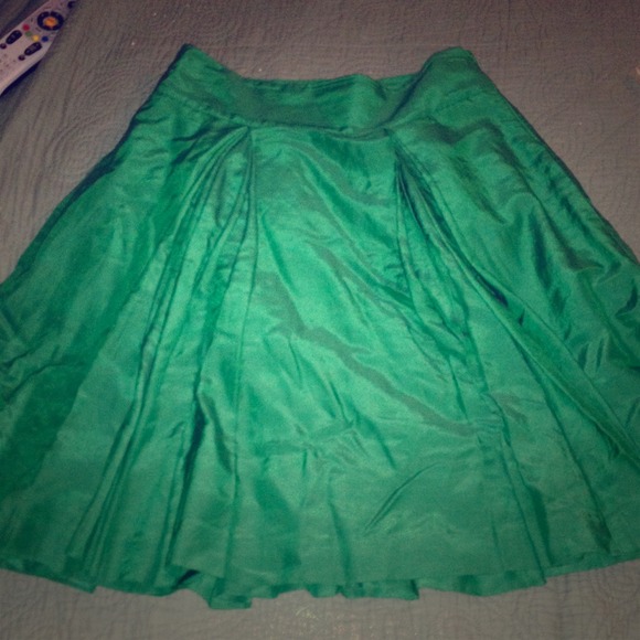 Banana republic kelly green a line skirt