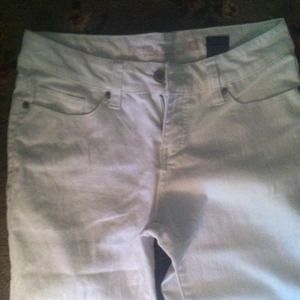 Fabulous pair of white bootcut jeans