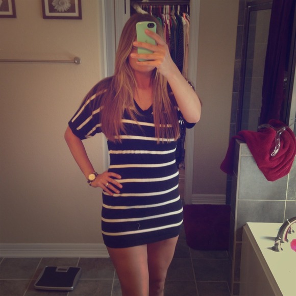 SOLD*****Express Sweater Dress! - Picture 1 of 4