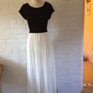 Black and white maxi