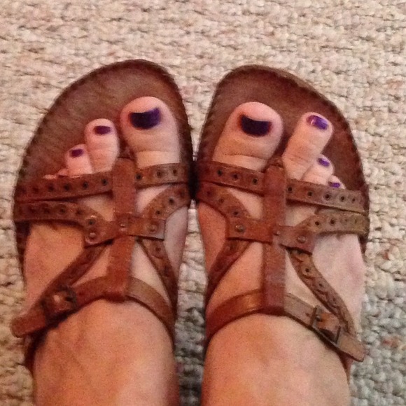 SOLD Clark's Artisan casual sandals SZ 5.5