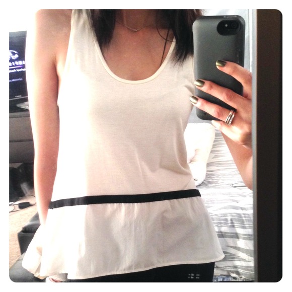 🎉host pick🎉 Girl. Band of Outsiders Top