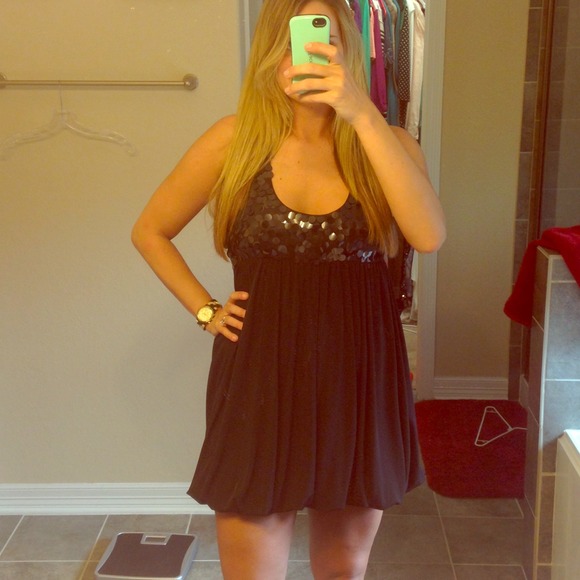 SOLD******Black Bubble Dress