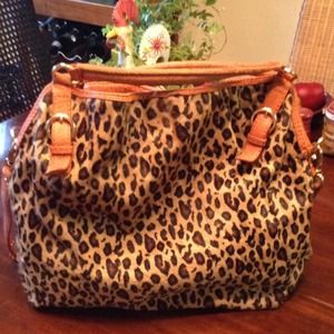 Micheal Antonio leopard print purse