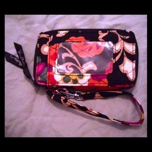 🚫SOLD🚫 VERA BRADLEY Wristlet