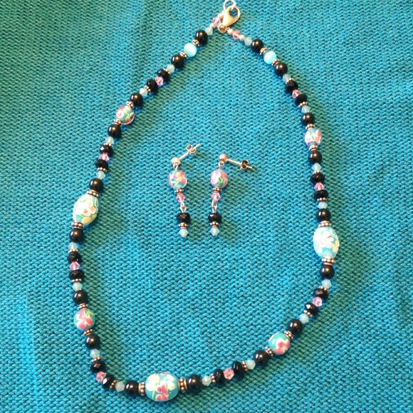 Matching necklace & earrings
