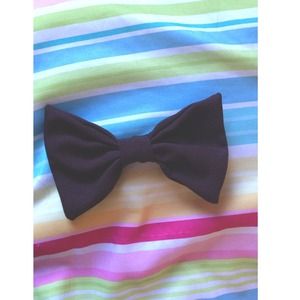 American Apparel Bow