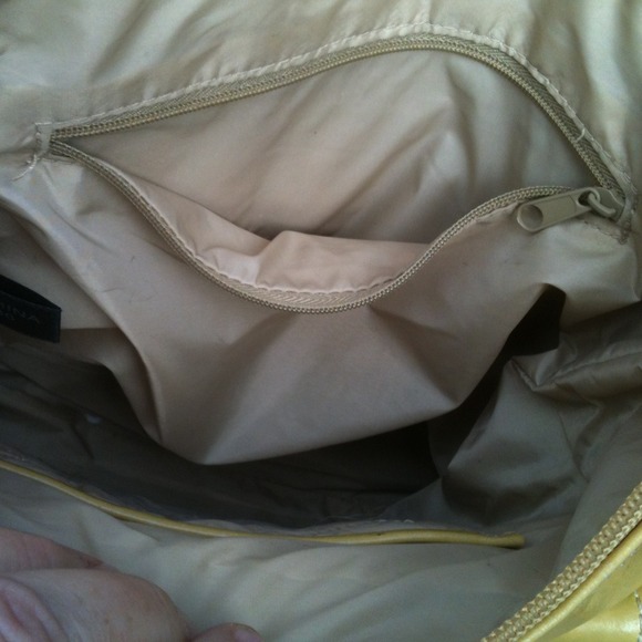 Giani Bernini genuine leather cross body - Picture 2 of 4