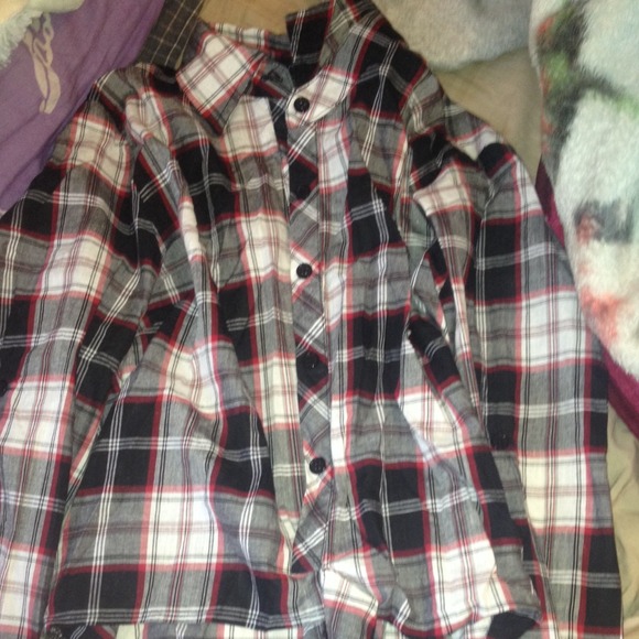 Long sleeve black & red