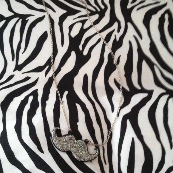Sparkly Mustache Necklace .