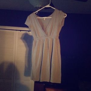 Cute grey Aeropostale baby doll top