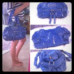 🚫SOLD🚫Blue Guess Bag