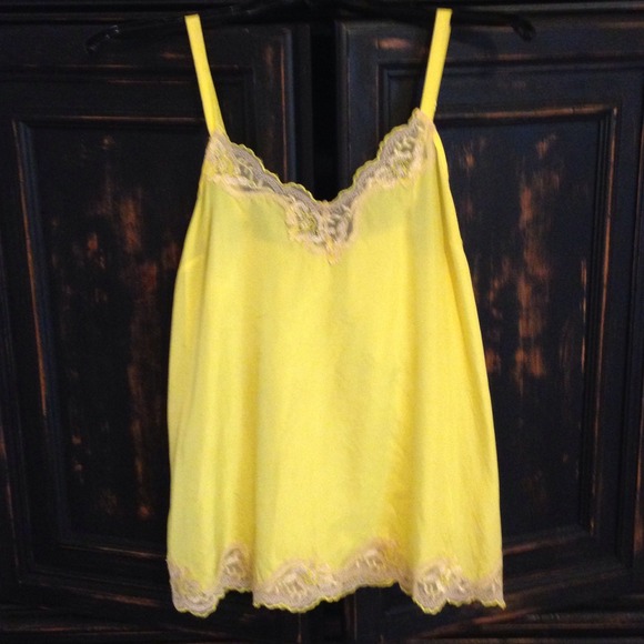 Yellow camisole with beige lace