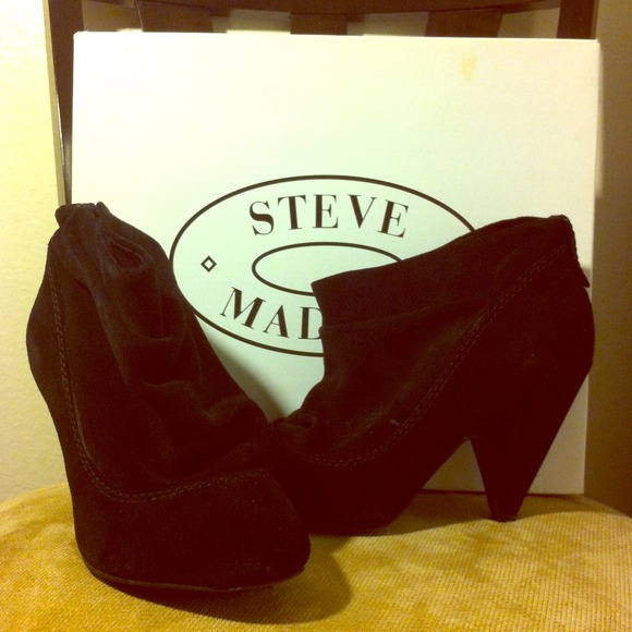 Steve Madden booties