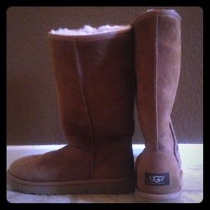 RESERVED for kelly_burgett Camel colored tall Uggs