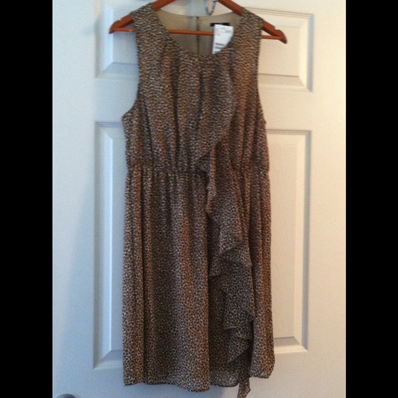 H&M Dresses & Skirts - SOLD**H&M Animal Print Dress✨HP✨