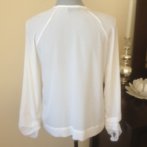 NWOT boho chic blouse by French designer - Picture 3 of 4