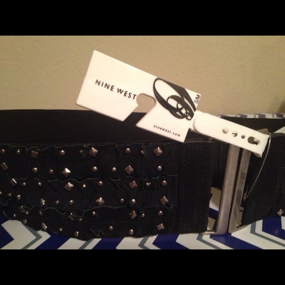 NWT Nine West Stretchy Belt Size S/M Black Bling - Picture 3 of 4