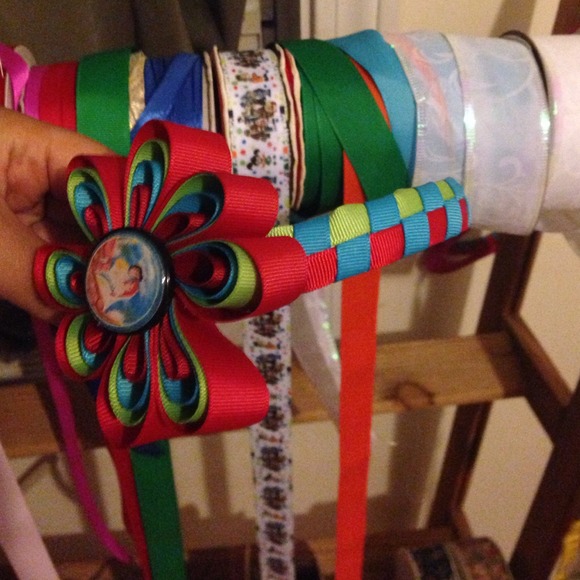 Hair accessories for girls - Picture 3 of 3