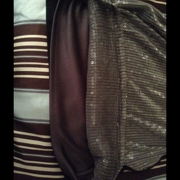 Sequin tank SOLD ✋ - Picture 4 of 4