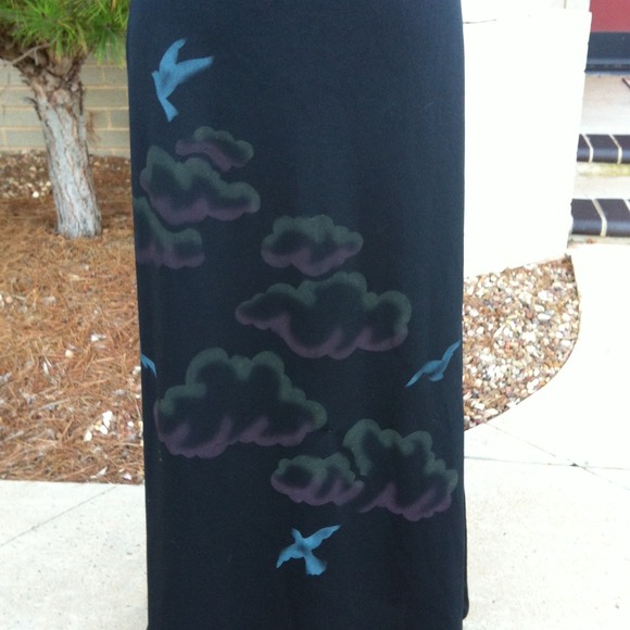 Vintage Empire Black "BIRDS & CLOUDS" Maxi - Picture 2 of 4