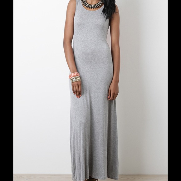 ๐SOLD OUT๐Grey & Pink Bow Back Maxi - Picture 2 of 3