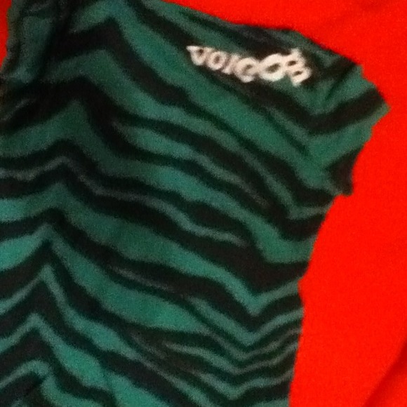 Green and black zebra striped shirt - Picture 2 of 2