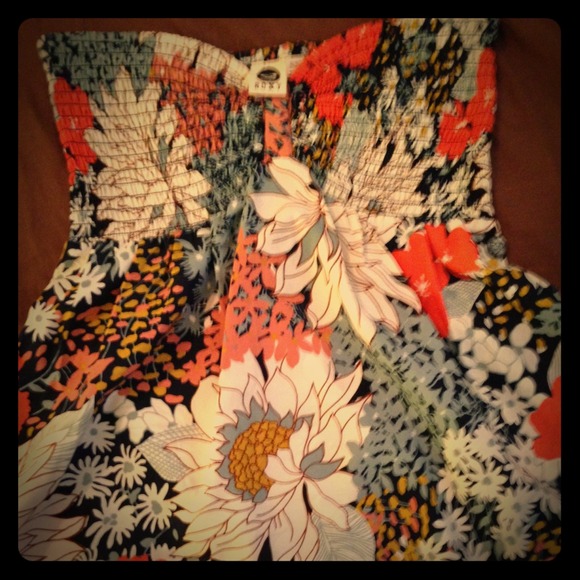 🌺🌺 REDUSED !!! ROXY TOP🌺🌺