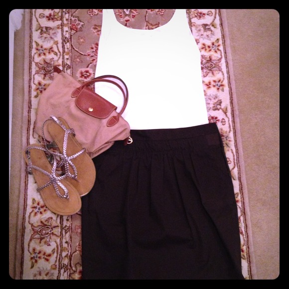 Brown BR skirt w pockets