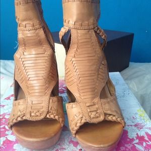 Chinese laundry bounty