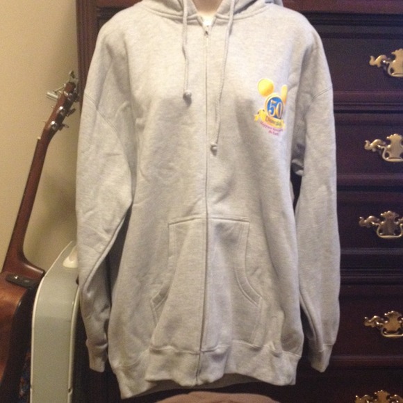 ❌Bundled❌NWT Disney 50th anniversary hoodie!