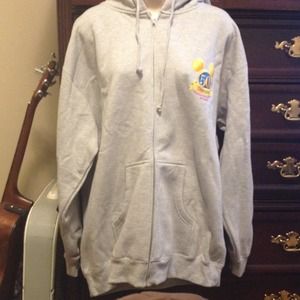 ❌Bundled❌NWT Disney 50th anniversary hoodie!