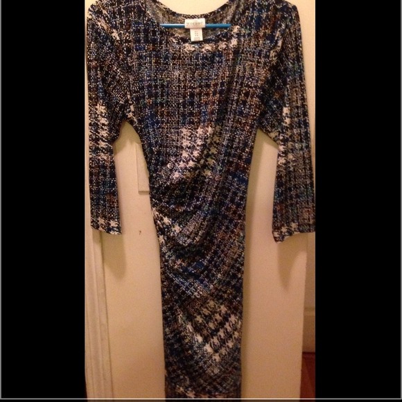 Maternity dress - Picture 2 of 3