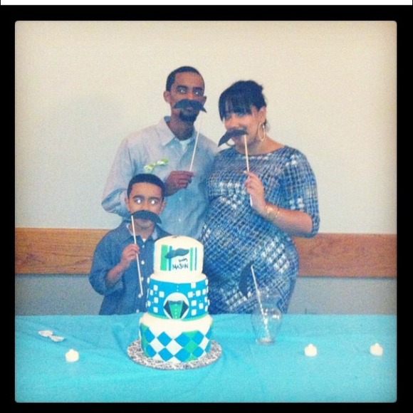 Maternity dress - Picture 3 of 3