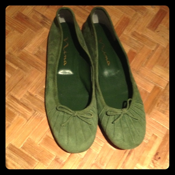Green suede ballet flats NWOT