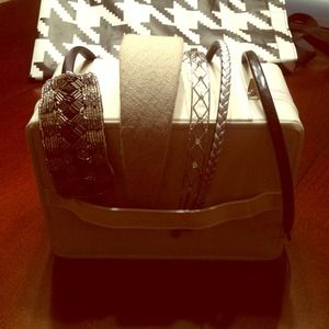 5 headbands in a bundle!