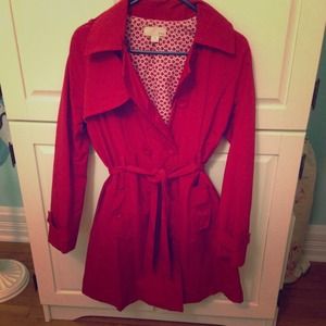 Red trench coat!🎀