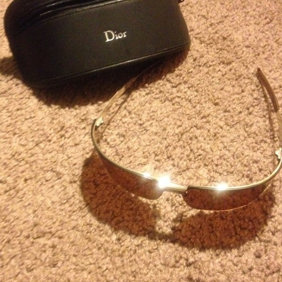 Dior sunglass