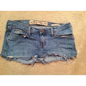 Hollister shorts & tank bundle